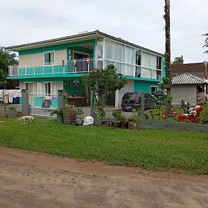 Casa de hóspedes Paraíso Dos Accácio, Balneário Barra do Sul